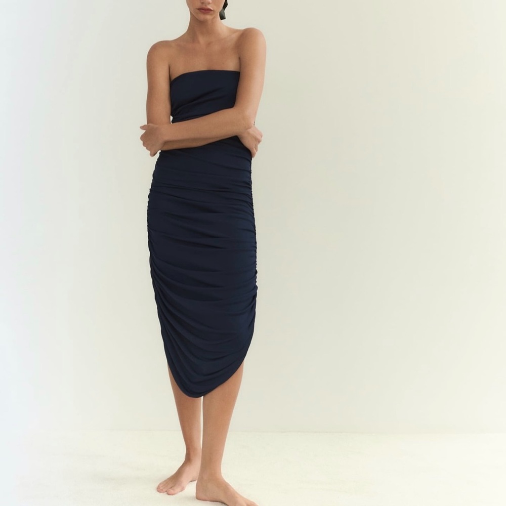 Zara navy blue Ruched Strapless dress